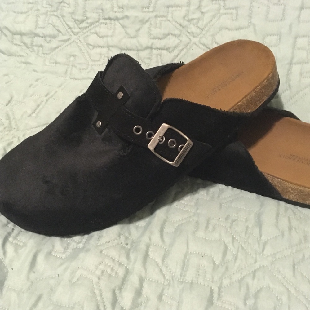 American Eagle Clog size 11 Black Velvet